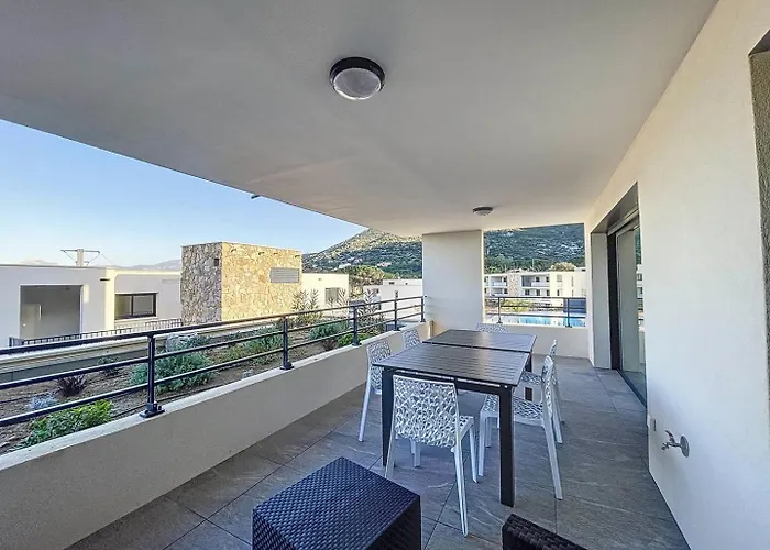 T3 Dans Neuve Avec Piscine Apartmán *
